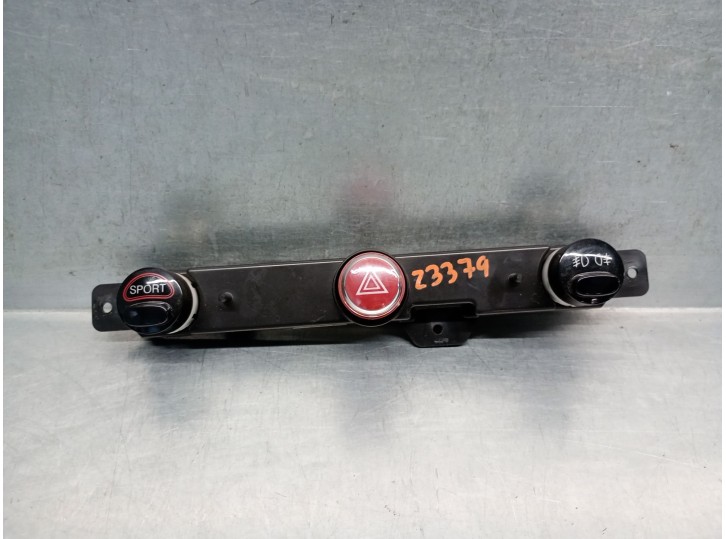 Recambio de warning para fiat 500 abarth 1.4 99kw referencia OEM IAM 735451110 735451110 