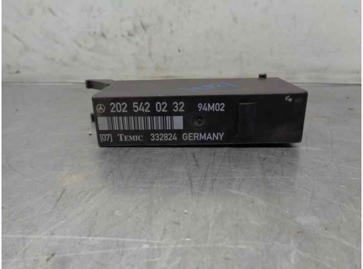 Recambio de rele para mercedes-benz clase c (w202) berlina 2.2 cat referencia OEM IAM 2025420232 