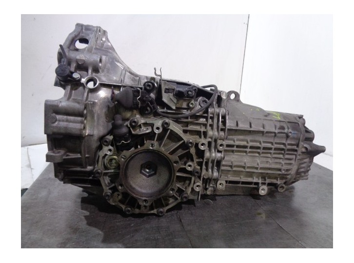 Recambio de caja cambios para audi a6 berlina (4b2) 2.4 (121kw) referencia OEM IAM EAA EAA24110 012300057HX