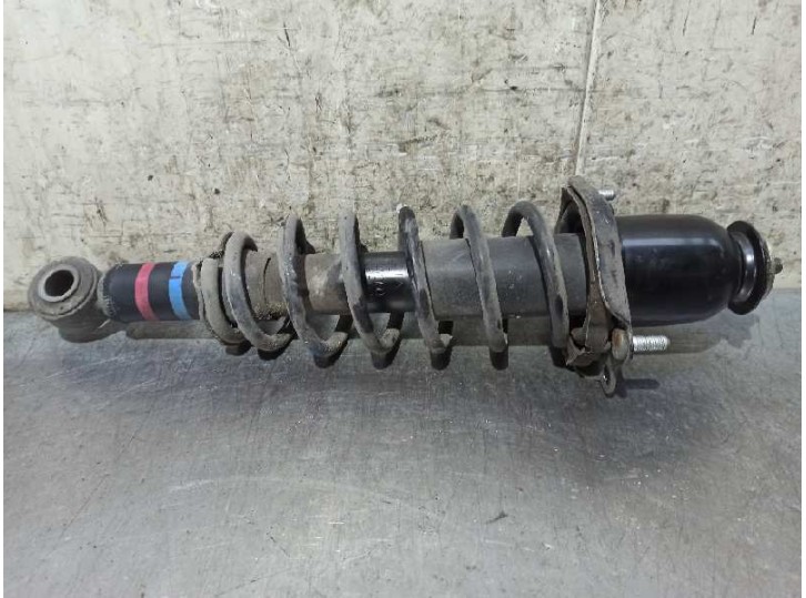 Recambio de amortiguador trasero derecho para toyota prius (nhw20) 1.5 cat referencia OEM IAM 4853047050  