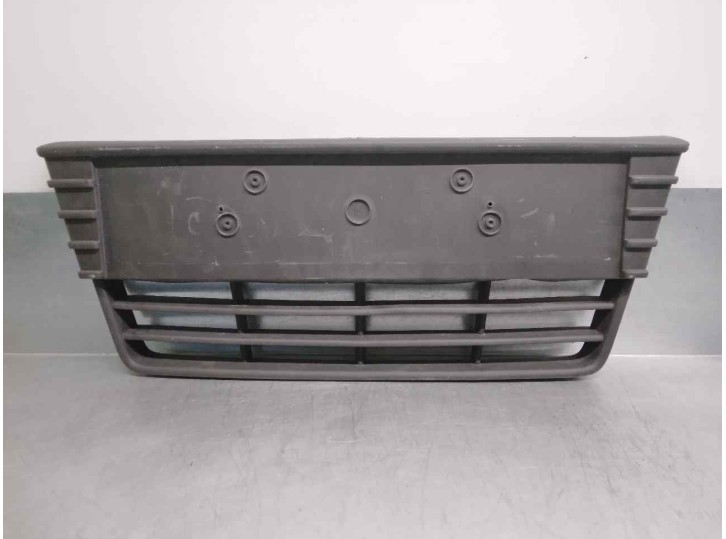 Recambio de rejilla paragolpes central para ford focus lim. (cb8) 1.6 tdci cat referencia OEM IAM BM5117K945A 