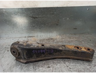 Recambio de brazo suspension inferior delantero derecho para opel corsa b 1.4 cat (2h6) referencia OEM IAM 352182 