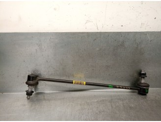 Recambio de bieleta estabilizadora delantera derecha para hyundai tucson hybrid referencia OEM IAM 54830N9000  