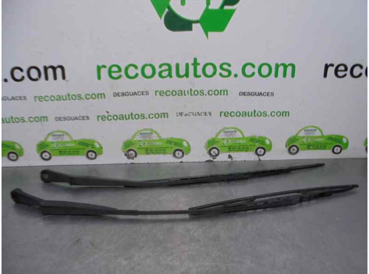 Recambio de brazo limpia delantero derecho para fiat punto berlina (176) 1.2 cat referencia OEM IAM   