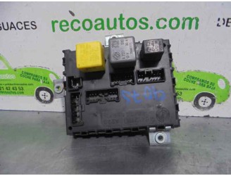 Recambio de caja reles / fusibles para fiat punto berlina (176) 1.2 cat referencia OEM IAM 46412170 