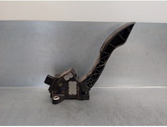Replacement accelerator pedal potentiometer for Toyota Verso 2.0 D-4D CAT OEM IAM reference 7811002020 