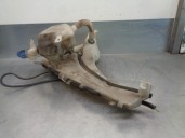 Recambio de deposito limpia para volvo v50 familiar d5 edition r-design referencia OEM IAM 30657122 30657121 