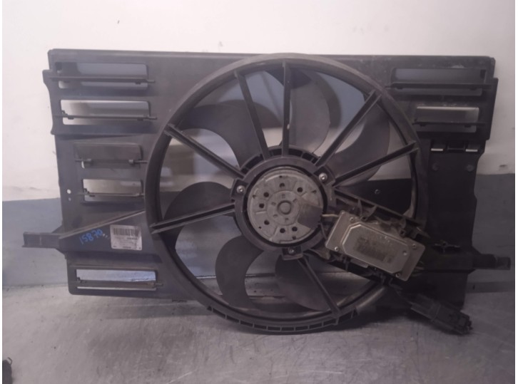 Recambio de electroventilador para volvo v50 familiar d5 edition r-design referencia OEM IAM 30741630 0130307001 BOSCH