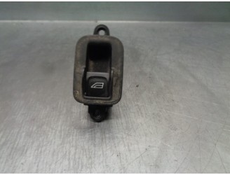 Recambio de mando elevalunas trasero derecho para volvo v50 familiar d5 edition r-design referencia OEM IAM 30773217 
