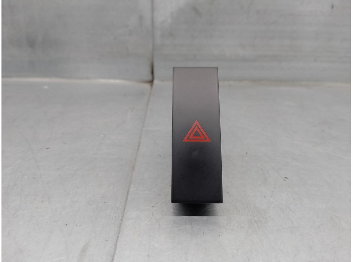 Recambio de warning para chevrolet spark 1.2 cat referencia OEM IAM 864W01404  