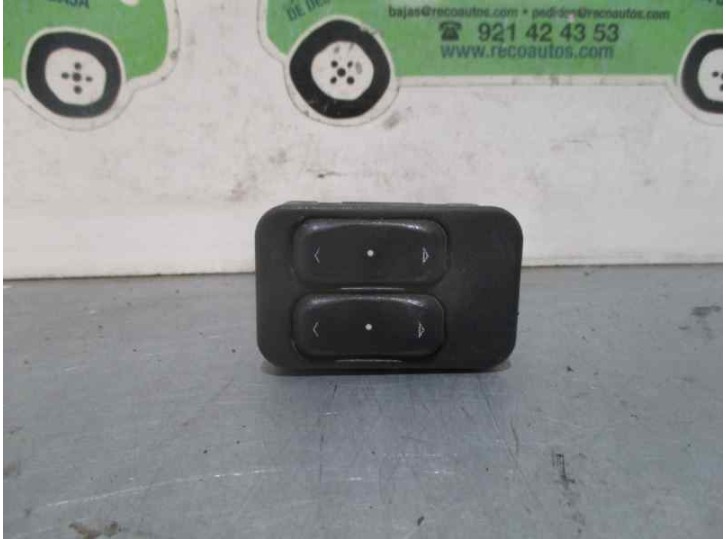 Recambio de mando elevalunas delantero izquierdo para opel meriva enjoy referencia OEM IAM 24409205 13363202 DELPHI