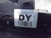 Replacement of front right door lock for Chevrolet Cruze 2.0 diesel cat OEM IAM reference 13578277 4 PINS 4 DOORS