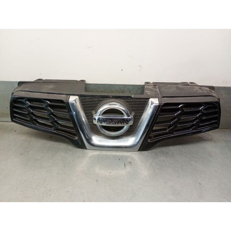 Recambio de rejilla delantera para nissan qashqai i (j10, nj10) 1.5 dci referencia OEM IAM 62310BR00A 62310BR00A 