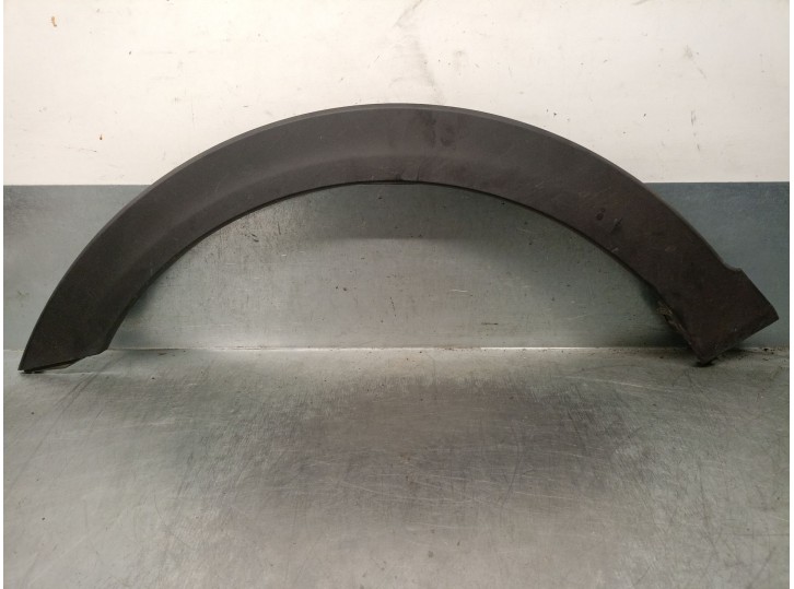 Recambio de aletin delantero izquierdo para kia stonic (yb) 1.0 t-gdi referencia OEM IAM 87713H8400  