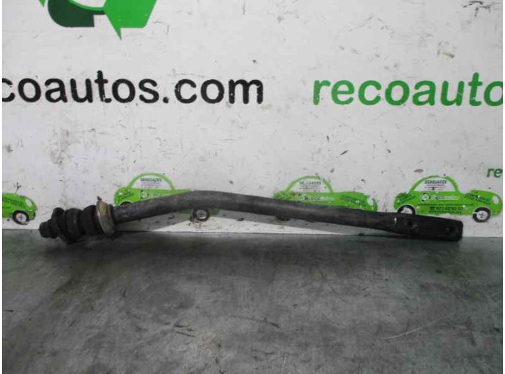 Recambio de tirante trasero izquierdo para kia carnival ii 2.9 crdi cat referencia OEM IAM 