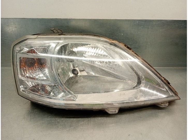 Recambio de faro derecho para dacia logan mcv 1.5 dci diesel cat referencia OEM IAM 8200744754 8200744754 