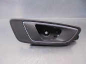 Replacement front right interior door handle for SEAT Leon ST (5F8) 1.4 TGI bivalent petrol / CNG OEM IAM reference 5F1837