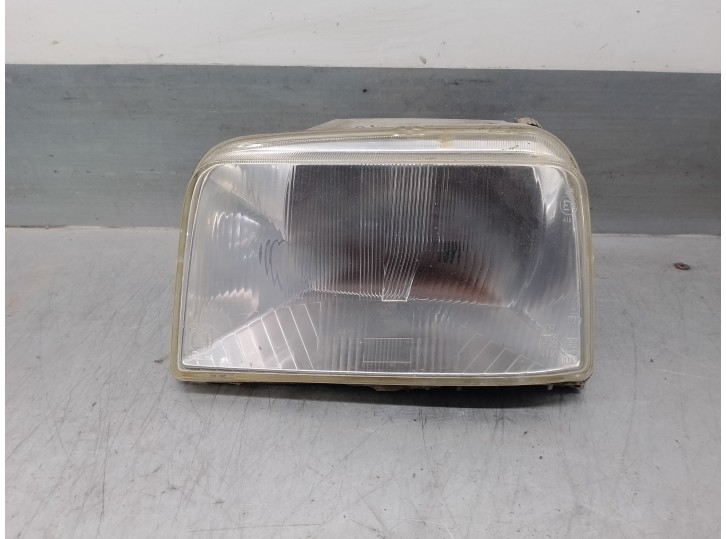 Recambio de faro izquierdo para renault 5 (b/c40) 1.1 referencia OEM IAM 7701030635 MANUAL 3 PUERTAS