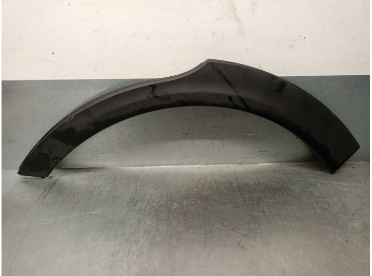 Recambio de aletin trasero izquierdo para kia stonic (yb) 1.0 t-gdi referencia OEM IAM 87743H8400  