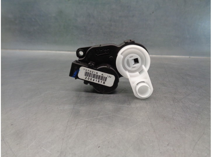 Recambio de motor calefaccion para renault kadjar 1.2 tce energy referencia OEM IAM T37221B  