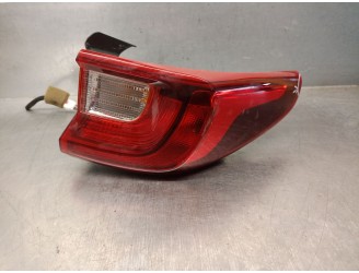Replacement rear right light for Kia Stonic (YB) 1.0 T-GDI OEM IAM reference 92402H8400 