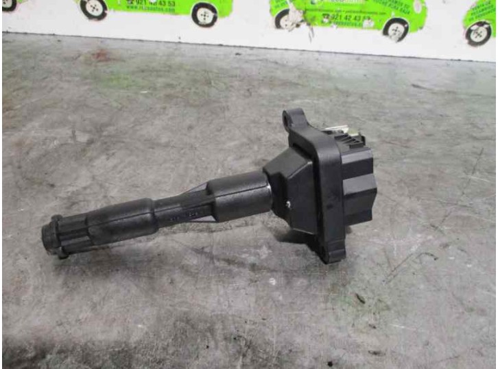 Recambio de bobina encendido para bmw serie 5 berlina (e39) 4.4 v8 32v cat (m62) referencia OEM IAM 0221504004 BOSCH