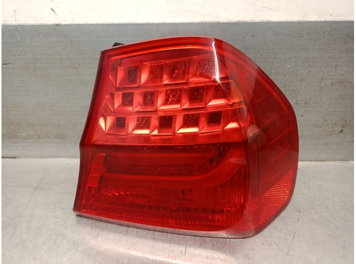 Replacement rear right tail light for BMW 3 (E90) 320 D OEM IAM reference 4871732 63217289426 