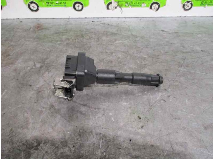 Recambio de bobina encendido para bmw serie 5 berlina (e39) 4.4 v8 32v cat (m62) referencia OEM IAM 0221504004 BOSCH