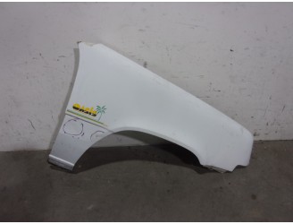 Replacement front right fender for Renault 5 (B/C40) 1.1 OEM IAM reference 7751638371 WHITE 