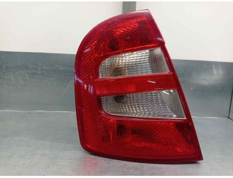 Recambio de piloto trasero izquierdo para skoda fabia (6y2/6y3) 1.9 tdi referencia OEM IAM 6Y6945111B  5 PUERTAS