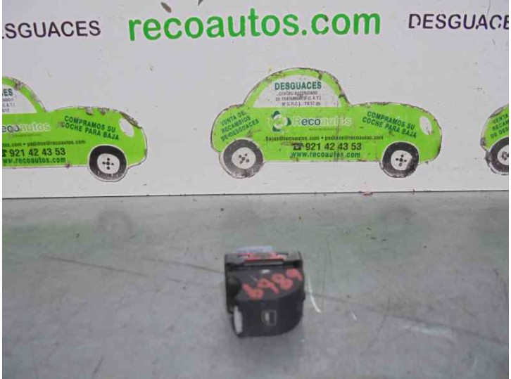 Recambio de mando elevalunas trasero izquierdo para audi a3 (8p) 2.0 tdi referencia OEM IAM 4F0959855 