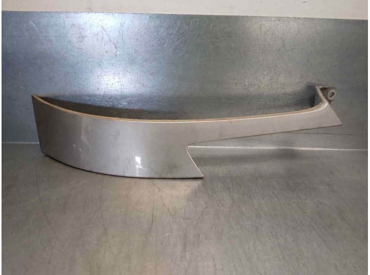 Recambio de cerquillo faro para daewoo tacuma cdx referencia OEM IAM 96394240 