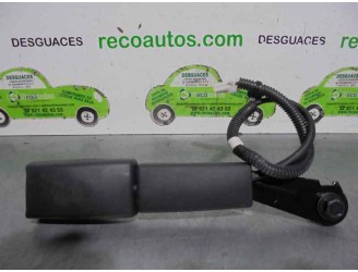 Recambio de enganche cinturon para ssangyong korando 2.0 td cat referencia OEM IAM 5 PUERTAS