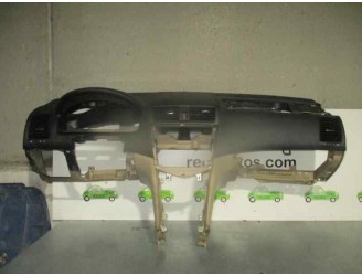 Recambio de salpicadero para honda accord berlina (cl/cn) 2.0 vtec cat referencia OEM IAM NEGRO Y MARRON 