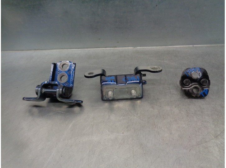 Recambio de bisagra puerta para renault kadjar 1.2 tce energy referencia OEM IAM   