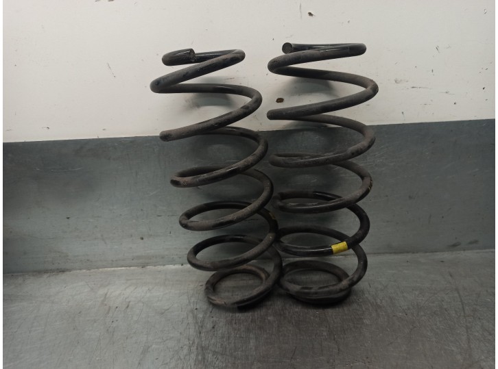 Recambio de muelle amortiguacion para smart forfour 1.5 cdi cat referencia OEM IAM A4543240704  