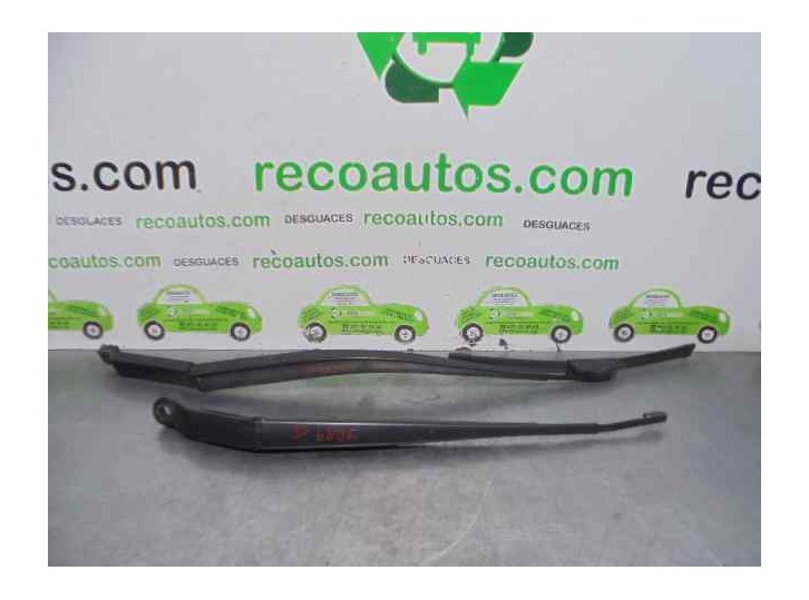 Recambio de brazo limpia delantero derecho para honda accord berlina (cl/cn) 2.0 vtec cat referencia OEM IAM 