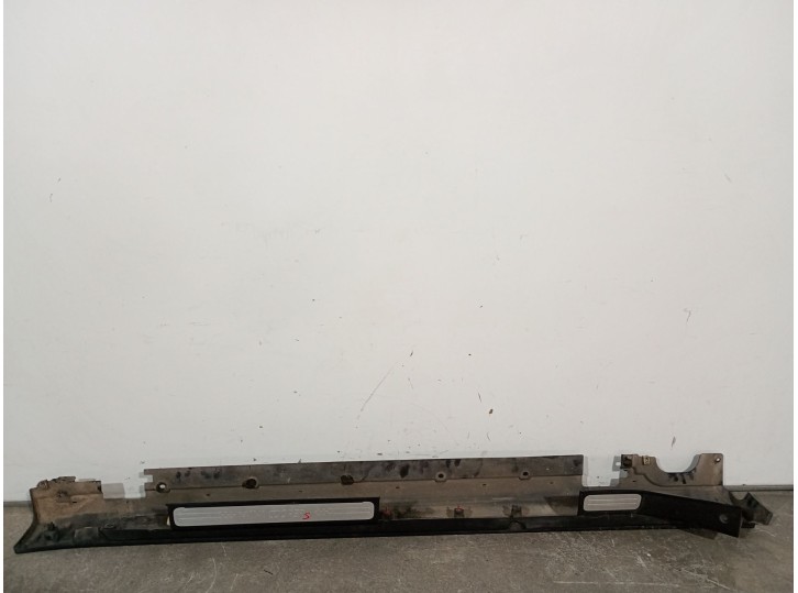 Recambio de faldon lateral para mini mini (f55) cooper s referencia OEM IAM 51775A3E755 51775A3E755 