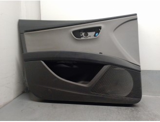 Replacement front left door trim panel for Seat Leon ST (5F8) 1.4 TGI bivalent. petrol / CNG OEM IAM reference 5F