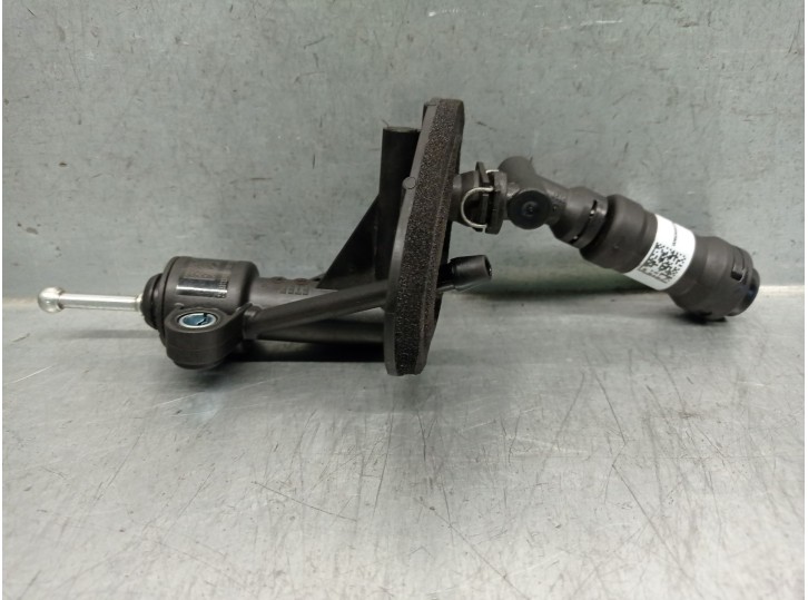 Recambio de bombin embrague para jeep compass (mp, m6, mv, m7) 1.3 referencia OEM IAM 00552723420 