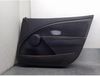 Recambio de guarnecido puerta delantera derecha para renault megane iii berlina 5 p 1.2 16v referencia OEM IAM 809005654R 5 PUE