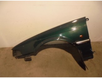 Recambio de aleta delantera izquierda para mg serie 800 (rs) 827 si referencia OEM IAM  VERDE 