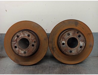 Recambio de disco freno delantero para mercedes-benz clase c (w204) coupe 2.1 cdi cat referencia OEM IAM A2044210712 