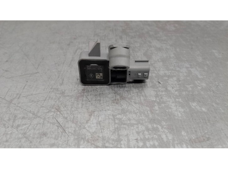 Replacement impact sensor for Renault Megane III saloon 5 doors 1.2 16v OEM IAM reference 988312833R 5WK44846 AMR