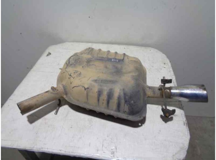 Recambio de tubo escape trasero para cadillac srx 3.6 v6 cat referencia OEM IAM GM 02010 FAURECIA