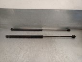 Replacement boot / tailgate shock absorbers for Kia Carens III MPV (UN) 2.0 CRDi 115 OEM IAM reference 817801D010 81770