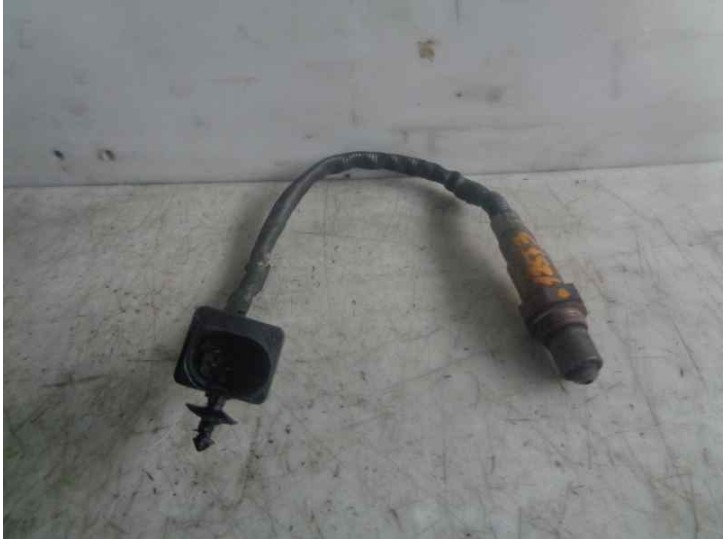 Recambio de sonda lambda para hyundai tucson (jm) 2.0 crdi cat referencia OEM IAM 393502A400 0281004044/045 BOSCH