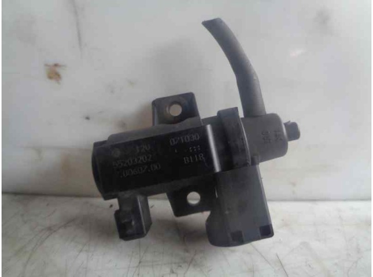Recambio de electrovalvula vacio para lancia musa (184) 1.3 jtd 16v referencia OEM IAM 55203202 70060700 PIERBURG