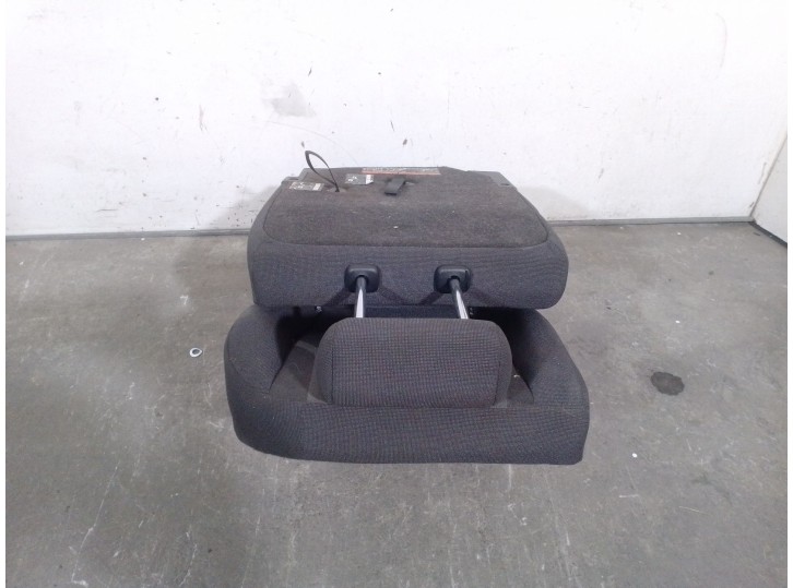 Recambio de asientos trasero derecho para ford transit connect 1.6 tdci cat referencia OEM IAM 2019777 2019777 