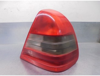 Recambio de piloto trasero derecho para mercedes-benz clase c (w202) berlina 1.8 16v cat referencia OEM IAM 2028201264 A20282012